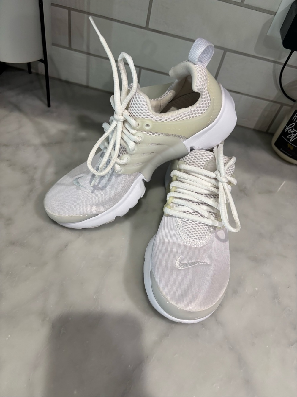 Nike Kids White and Cream Lightweight Trainers Sneakers